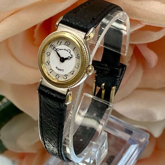 Vintage Oscar de la Renta Dainty Two-Tone Dress Watch with Flexible Lugs - Picture 4 of 16